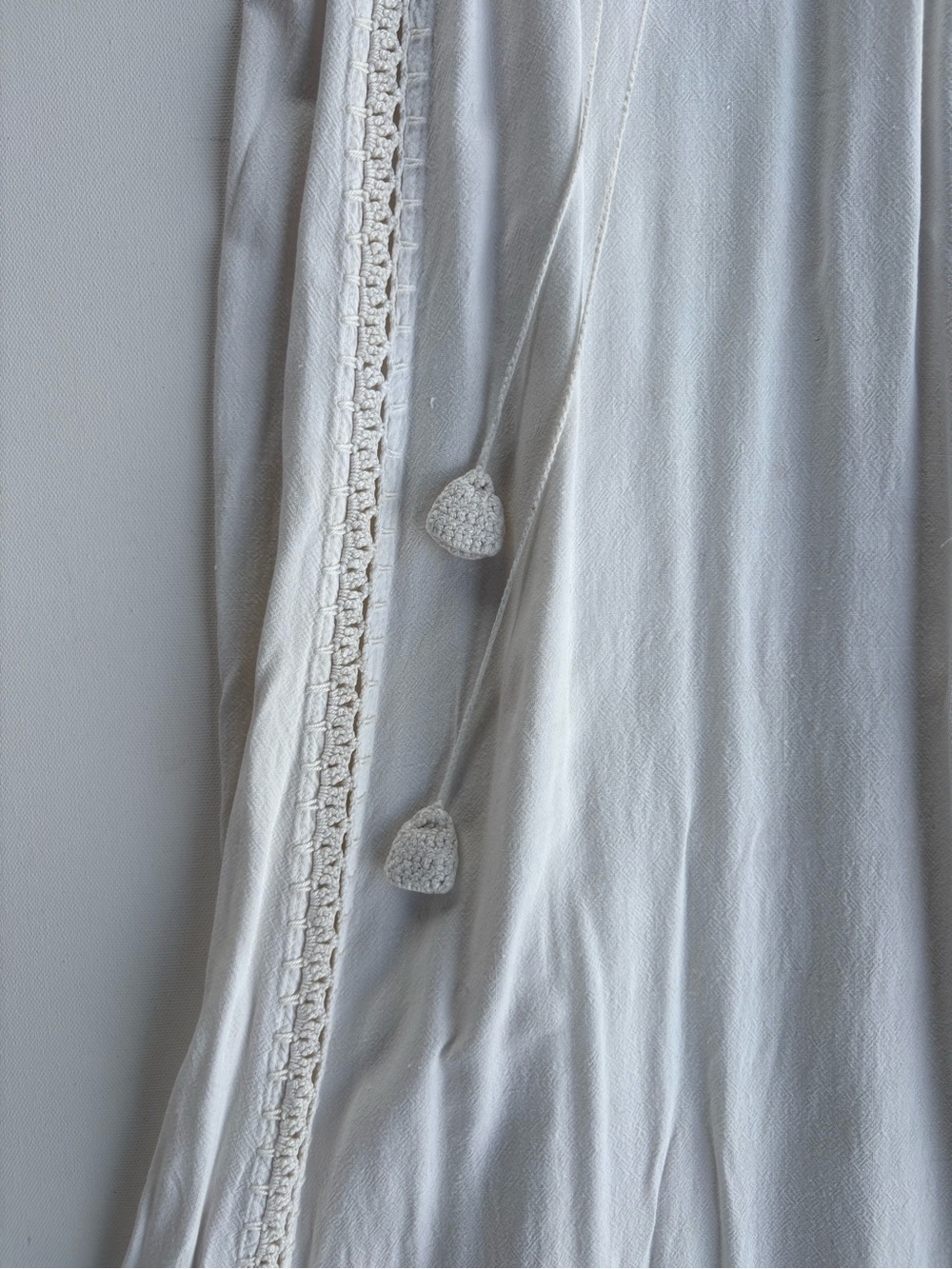 Vintage 1970’s White Linen Crochet Maxi Dress - Picture 5 of 11